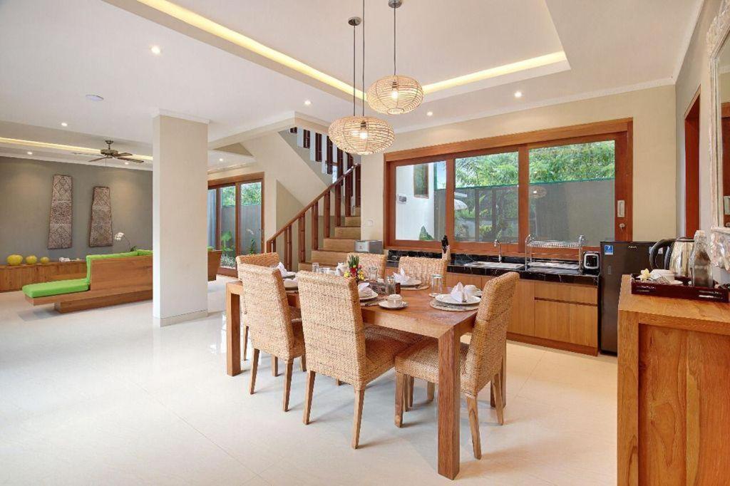 Kubu Gwk Villa Jimbaran Exterior foto